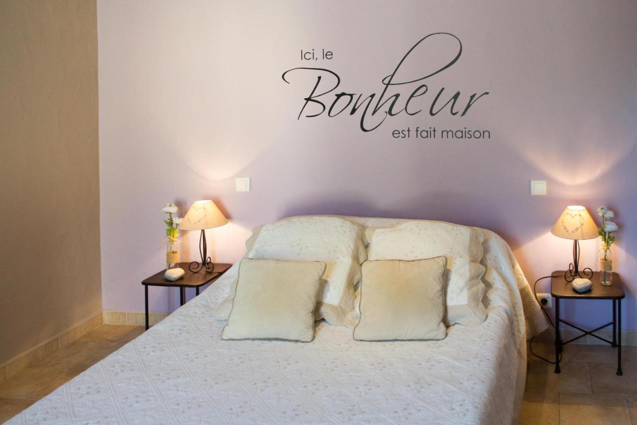 Bed and Breakfast Le Bouquet De L Aromate Жука Экстерьер фото